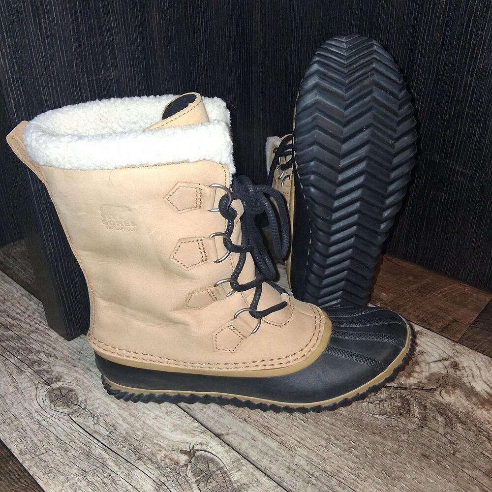 Sorel Women's Caribou Slim Waterproof Winter Snow Boot NL2649 Size 10 Cream